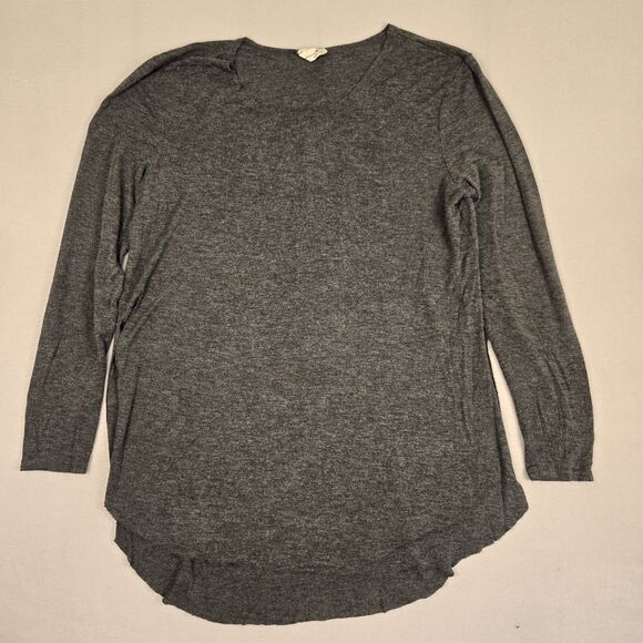 NATURAL LIFE Tops - Natural Life Gray Long Sleeve Asymmetrical Hem Tunic Top Soft Knit Boho Cotton